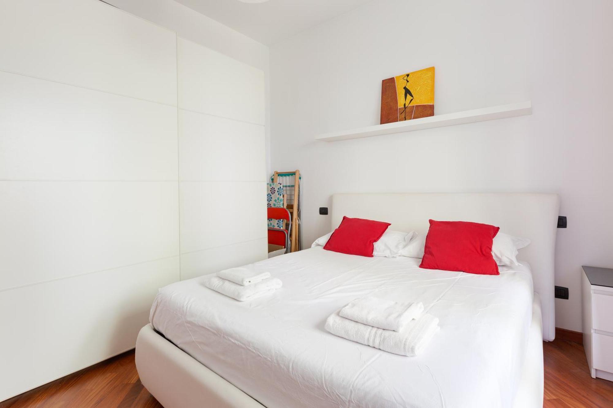 Ca' Granda M5 & Bicocca - Apartment With Parking Мілан Екстер'єр фото